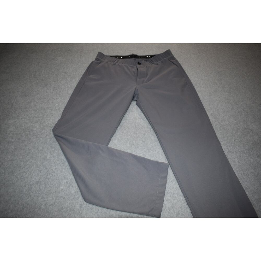 Under Armour Men’s Chinos - Gray